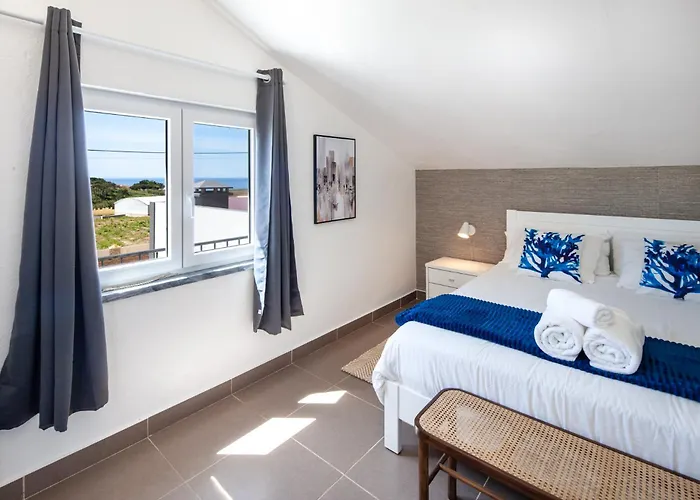 Silvercoast - Swimming Pool & Jacuzzi