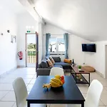 Appartement Silvercoast - Swimming Pool & Jacuzzi